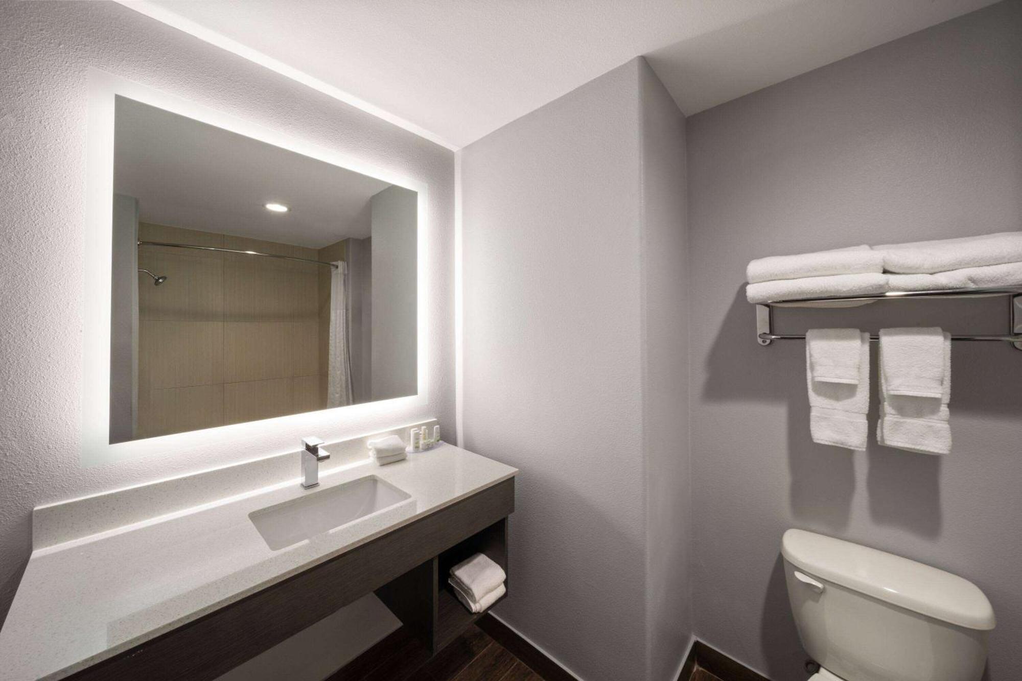 La Quinta By Wyndham Mcalester Ngoại thất bức ảnh