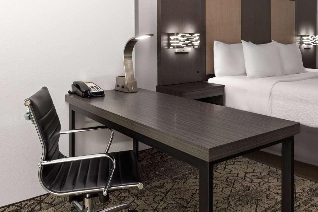 La Quinta By Wyndham Mcalester Phòng bức ảnh